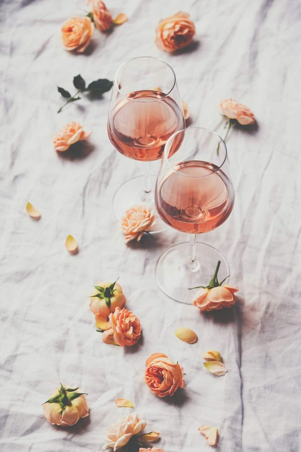 Découvrir et acheter du vin rosé sans alcool gourmand